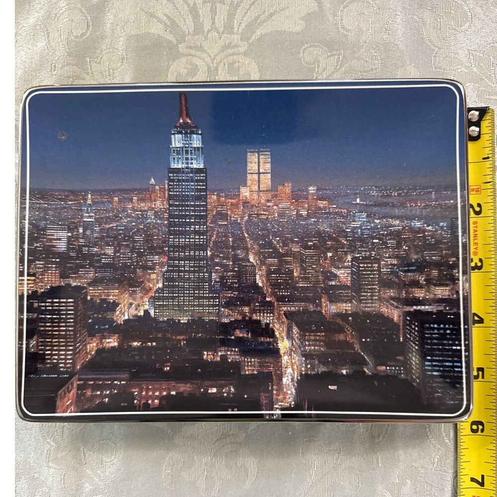 Bradford Exchange, A Skyline Remembered, Forever In Our Hearts Plate No. 1369A